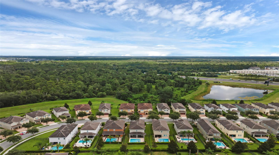 KISSIMMEE, Florida 34747, 6 Bedrooms Bedrooms, ,6 BathroomsBathrooms,Residential,For Sale,MARKER,0,MFRO6337144