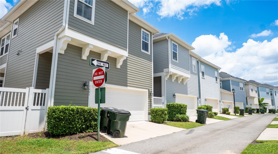CELEBRATION, Florida 34747, 3 Bedrooms Bedrooms, ,2 BathroomsBathrooms,Residential,For Sale,RESOLUTE,0,MFRO6337958