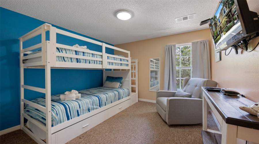 KISSIMMEE, Florida 34747, 3 Bedrooms Bedrooms, ,2 BathroomsBathrooms,Residential,For Sale,CRYSTAL COVE,0,MFRS5132749