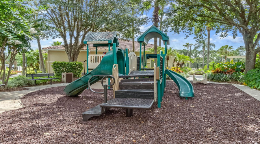 KISSIMMEE, Florida 34747, 3 Bedrooms Bedrooms, ,2 BathroomsBathrooms,Residential,For Sale,CRYSTAL COVE,0,MFRS5132749