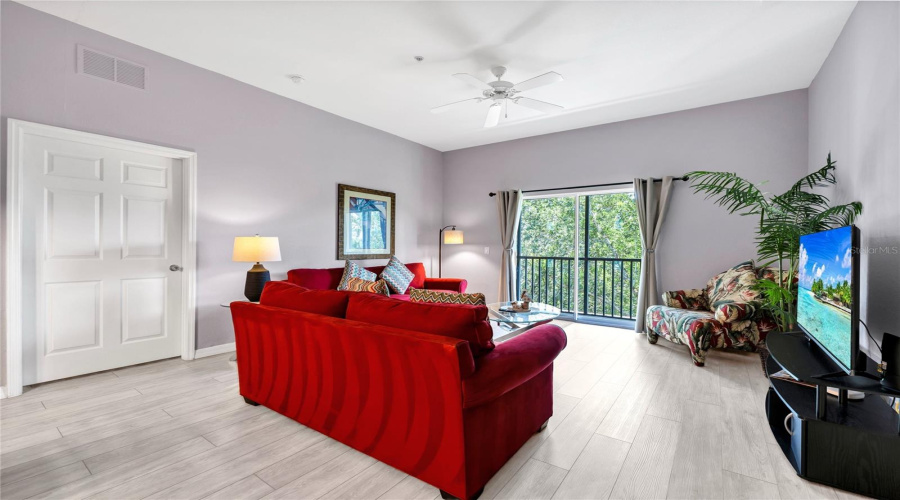 DAVENPORT, Florida 33897, 3 Bedrooms Bedrooms, ,2 BathroomsBathrooms,Residential,For Sale,RUM,0,MFRO6338150