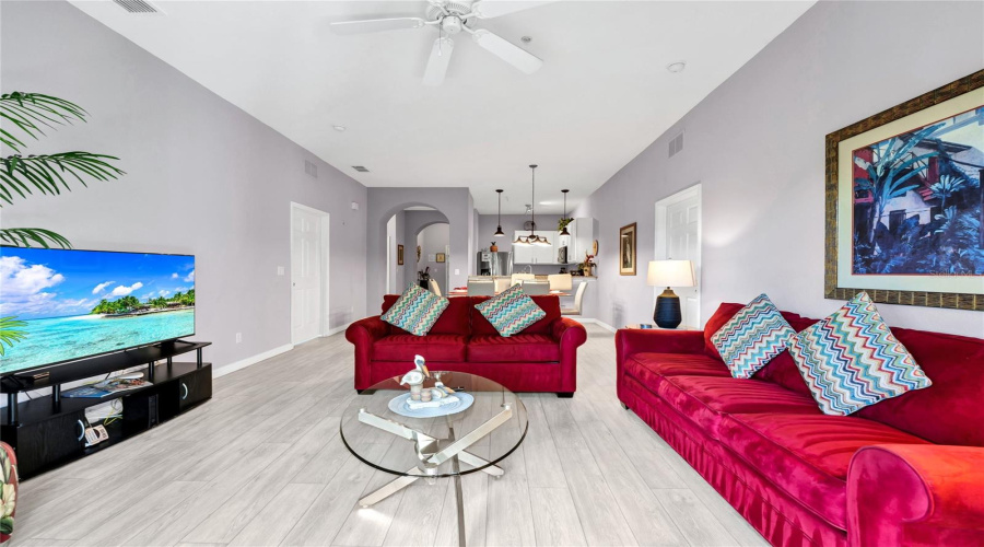 DAVENPORT, Florida 33897, 3 Bedrooms Bedrooms, ,2 BathroomsBathrooms,Residential,For Sale,RUM,0,MFRO6338150