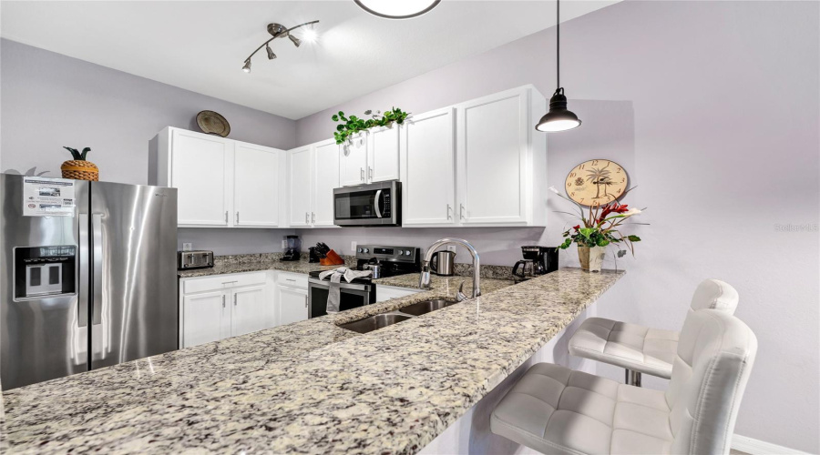 DAVENPORT, Florida 33897, 3 Bedrooms Bedrooms, ,2 BathroomsBathrooms,Residential,For Sale,RUM,0,MFRO6338150