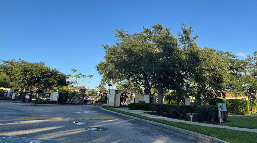 KISSIMMEE, Florida 34746, 3 Bedrooms Bedrooms, ,2 BathroomsBathrooms,Residential,For Sale,LUCAYAN HARBOUR,0,MFRS5133226