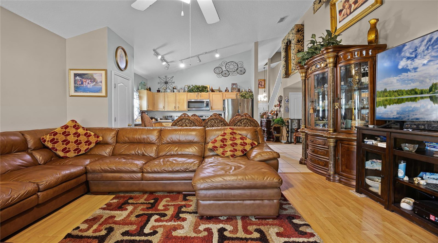 Family Room/Kitchen Combo