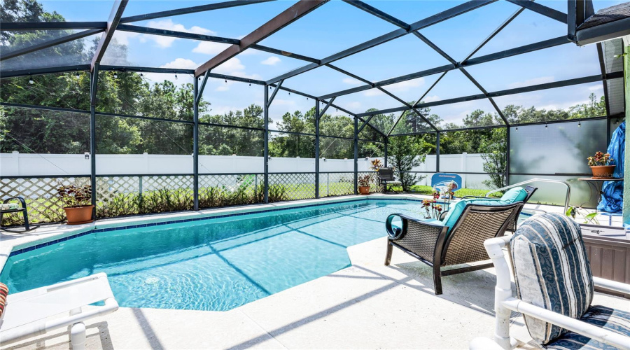 DAVENPORT, Florida 33896, 5 Bedrooms Bedrooms, ,4 BathroomsBathrooms,Residential,For Sale,SCRUB JAY,0,MFRO6337247