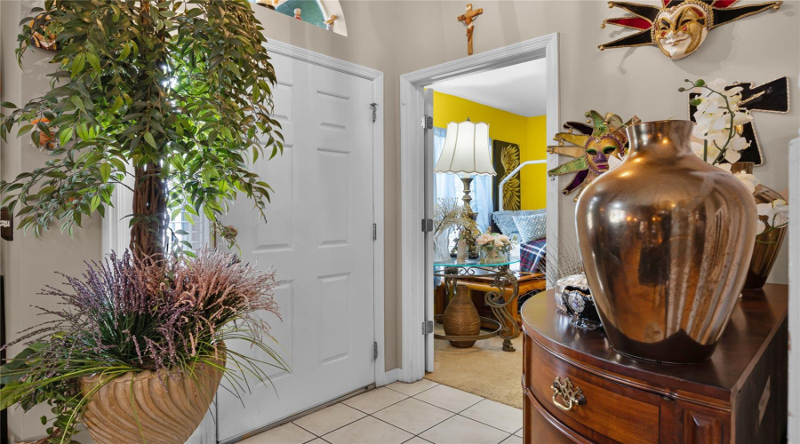 DAVENPORT, Florida 33896, 5 Bedrooms Bedrooms, ,4 BathroomsBathrooms,Residential,For Sale,SCRUB JAY,0,MFRO6337247