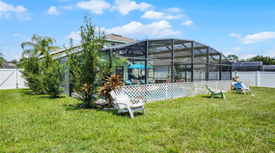 DAVENPORT, Florida 33896, 5 Bedrooms Bedrooms, ,4 BathroomsBathrooms,Residential,For Sale,SCRUB JAY,0,MFRO6337247