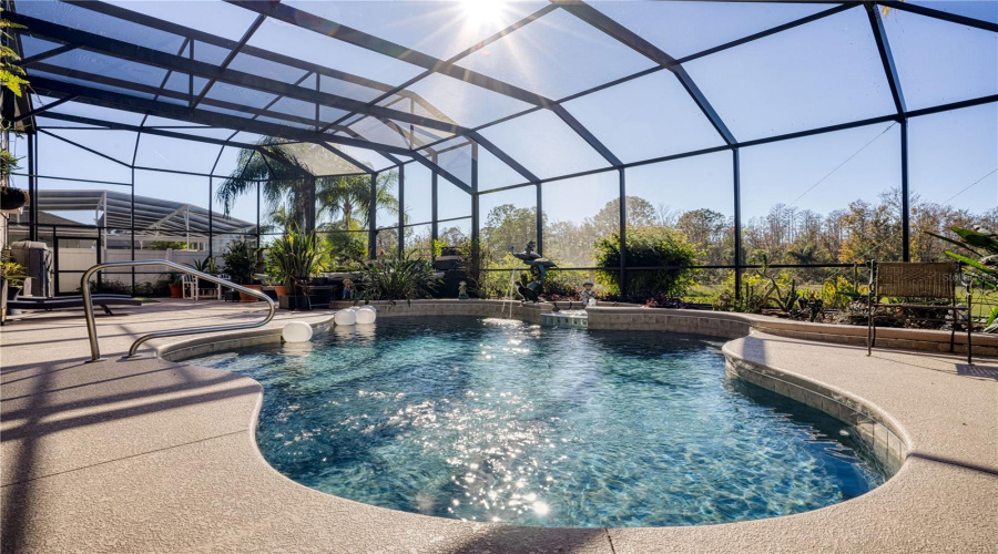 DAVENPORT, Florida 33897, 5 Bedrooms Bedrooms, ,3 BathroomsBathrooms,Residential,For Sale,PRESTWICK,0,MFRO6270051