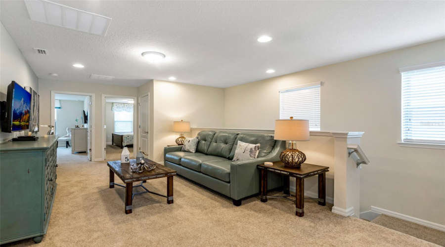 KISSIMMEE, Florida 34747, 5 Bedrooms Bedrooms, ,4 BathroomsBathrooms,Residential,For Sale,GENEVE,0,MFRO6295445
