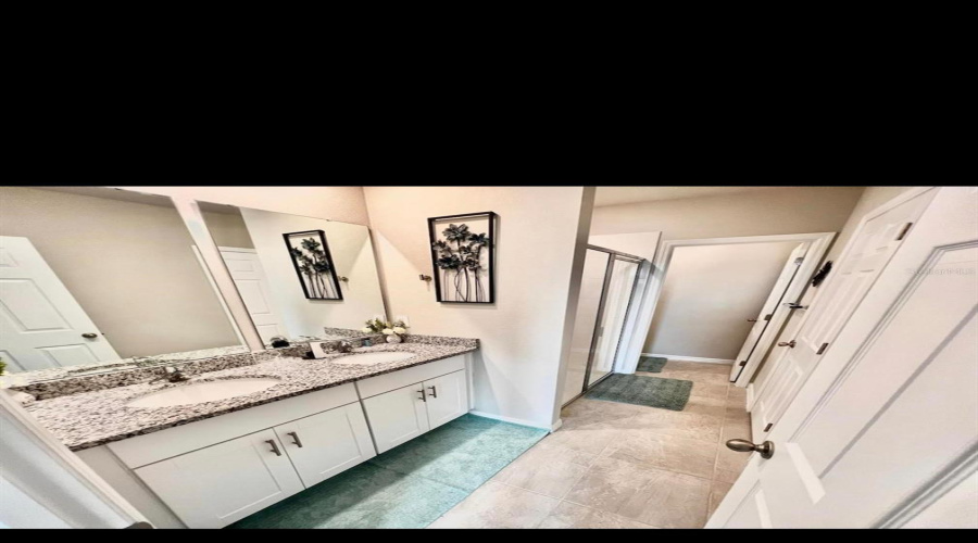 DAVENPORT, Florida 33897, 4 Bedrooms Bedrooms, ,2 BathroomsBathrooms,Residential,For Sale,BELLA VISTA DR,0,MFRO6337412