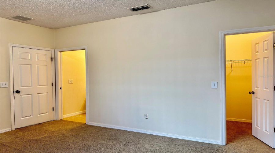 DAVENPORT, Florida 33837, 5 Bedrooms Bedrooms, ,4 BathroomsBathrooms,Residential,For Sale,SUNSET VIEW,0,MFRG5101213