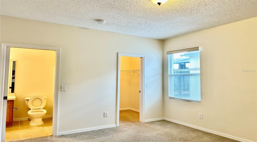 DAVENPORT, Florida 33837, 5 Bedrooms Bedrooms, ,4 BathroomsBathrooms,Residential,For Sale,SUNSET VIEW,0,MFRG5101213