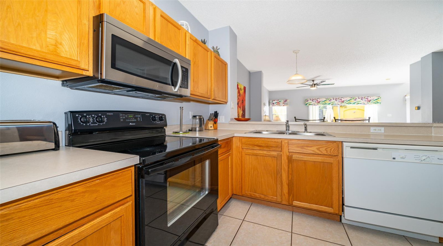 KISSIMMEE, Florida 34746, 3 Bedrooms Bedrooms, ,2 BathroomsBathrooms,Residential,For Sale,ORMOND BEACH,0,MFRS5131459