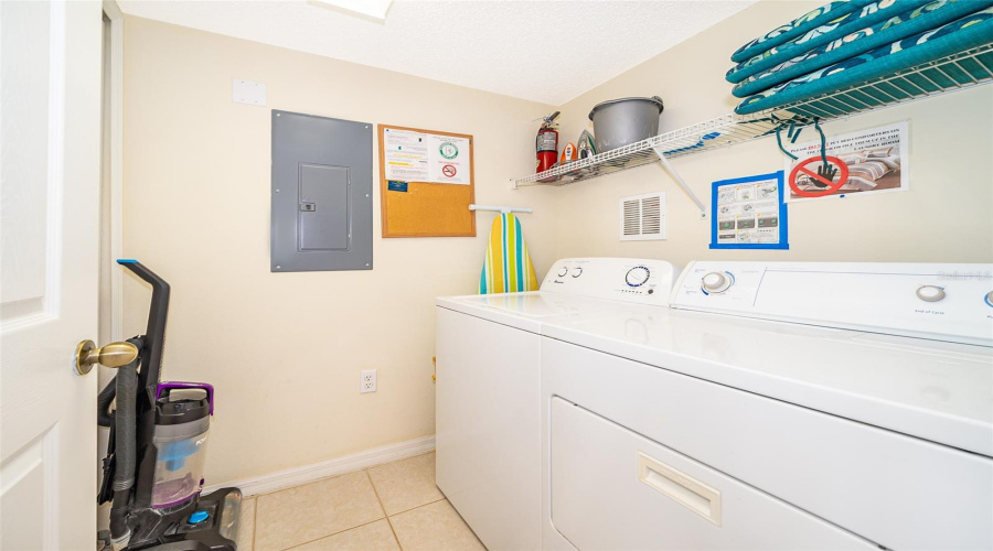 KISSIMMEE, Florida 34746, 3 Bedrooms Bedrooms, ,2 BathroomsBathrooms,Residential,For Sale,ORMOND BEACH,0,MFRS5131459