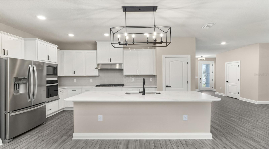 KISSIMMEE, Florida 34747, 6 Bedrooms Bedrooms, ,4 BathroomsBathrooms,Residential,For Sale,SOMERSWORTH,0,MFRTB8420511