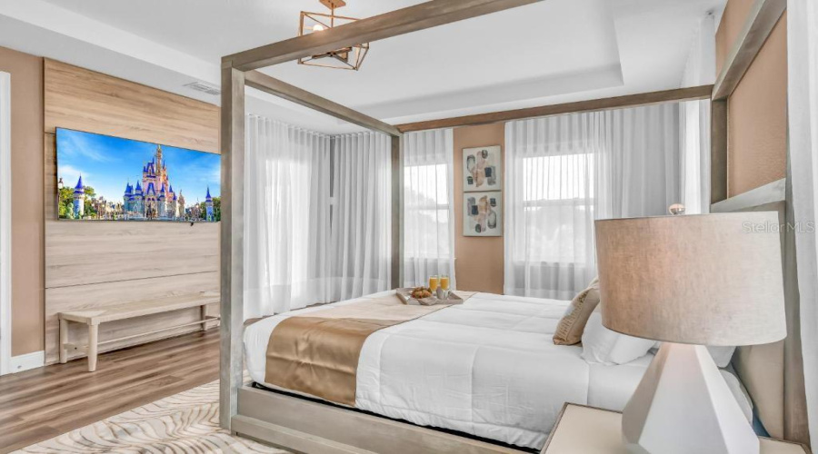 REUNION, Florida 34747, 6 Bedrooms Bedrooms, ,5 BathroomsBathrooms,Residential,For Sale,CASTLE PINES,0,MFRO6338454