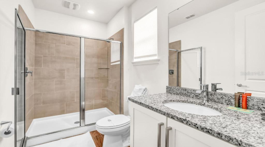 REUNION, Florida 34747, 6 Bedrooms Bedrooms, ,5 BathroomsBathrooms,Residential,For Sale,CASTLE PINES,0,MFRO6338454