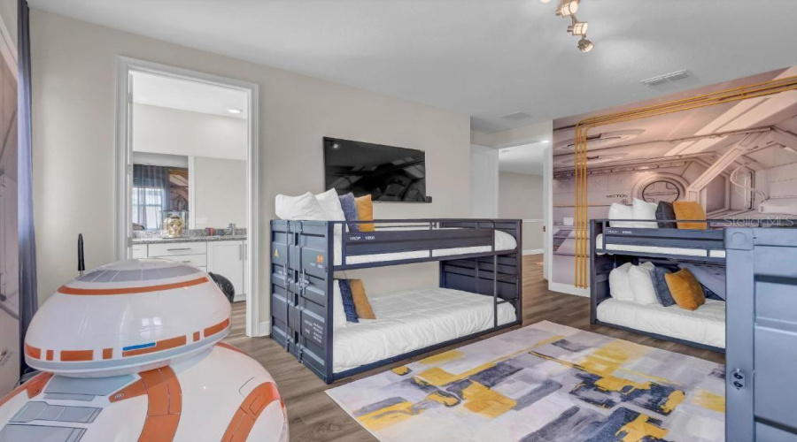 REUNION, Florida 34747, 6 Bedrooms Bedrooms, ,5 BathroomsBathrooms,Residential,For Sale,CASTLE PINES,0,MFRO6338454