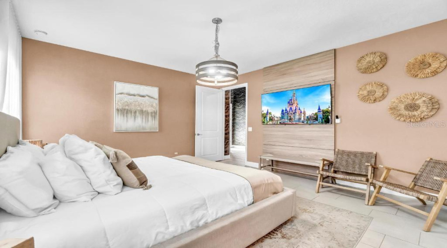 REUNION, Florida 34747, 6 Bedrooms Bedrooms, ,5 BathroomsBathrooms,Residential,For Sale,CASTLE PINES,0,MFRO6338454