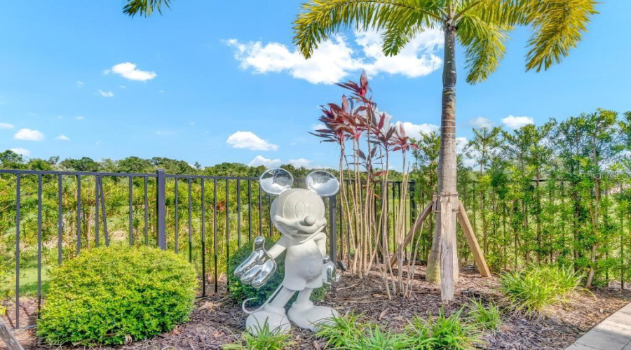 REUNION, Florida 34747, 6 Bedrooms Bedrooms, ,5 BathroomsBathrooms,Residential,For Sale,CASTLE PINES,0,MFRO6338454