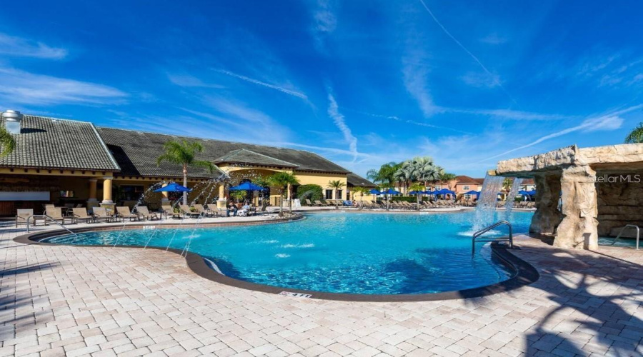 KISSIMMEE, Florida 34747, 4 Bedrooms Bedrooms, ,3 BathroomsBathrooms,Residential,For Sale,CALIFORNIA PALM,0,MFRS5121215