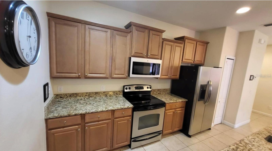 KISSIMMEE, Florida 34747, 4 Bedrooms Bedrooms, ,3 BathroomsBathrooms,Residential,For Sale,CALIFORNIA PALM,0,MFRS5121215