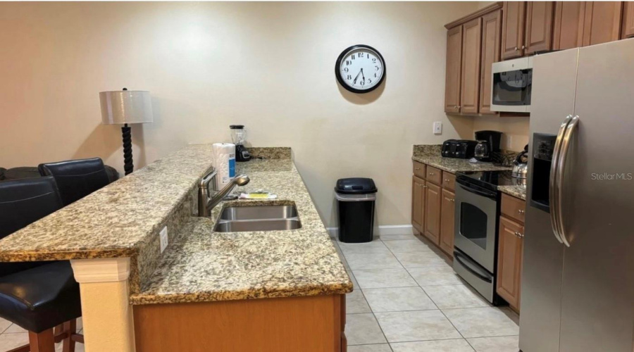 KISSIMMEE, Florida 34747, 4 Bedrooms Bedrooms, ,3 BathroomsBathrooms,Residential,For Sale,CALIFORNIA PALM,0,MFRS5121215