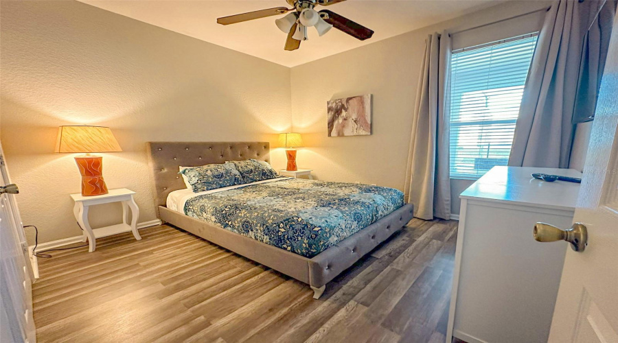 KISSIMMEE, Florida 34747, 6 Bedrooms Bedrooms, ,4 BathroomsBathrooms,Residential,For Sale,BASNETT CIR,0,MFRS5133281