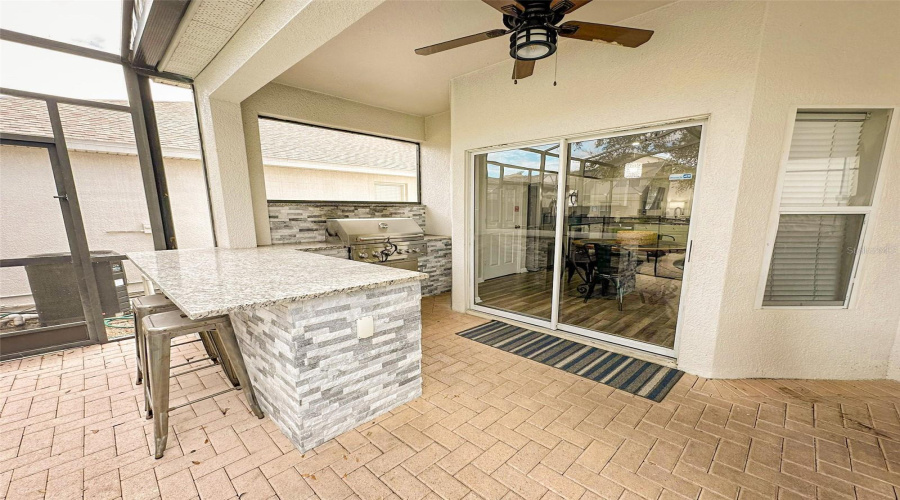 KISSIMMEE, Florida 34747, 6 Bedrooms Bedrooms, ,4 BathroomsBathrooms,Residential,For Sale,BASNETT CIR,0,MFRS5133281