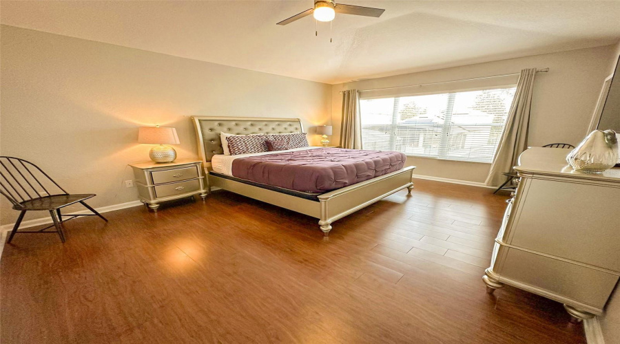 KISSIMMEE, Florida 34747, 6 Bedrooms Bedrooms, ,4 BathroomsBathrooms,Residential,For Sale,BASNETT CIR,0,MFRS5133281