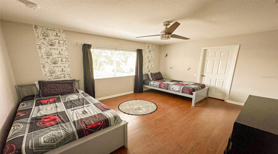 KISSIMMEE, Florida 34747, 6 Bedrooms Bedrooms, ,4 BathroomsBathrooms,Residential,For Sale,BASNETT CIR,0,MFRS5133281