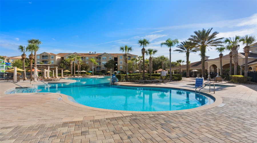 KISSIMMEE, Florida 34747, 6 Bedrooms Bedrooms, ,4 BathroomsBathrooms,Residential,For Sale,BASNETT CIR,0,MFRS5133281