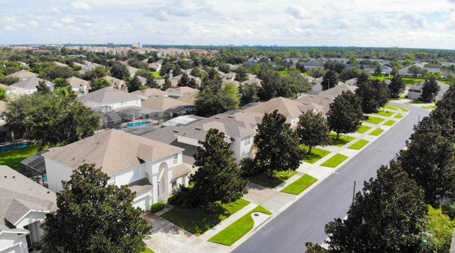 KISSIMMEE, Florida 34747, 6 Bedrooms Bedrooms, ,4 BathroomsBathrooms,Residential,For Sale,BASNETT CIR,0,MFRS5133281