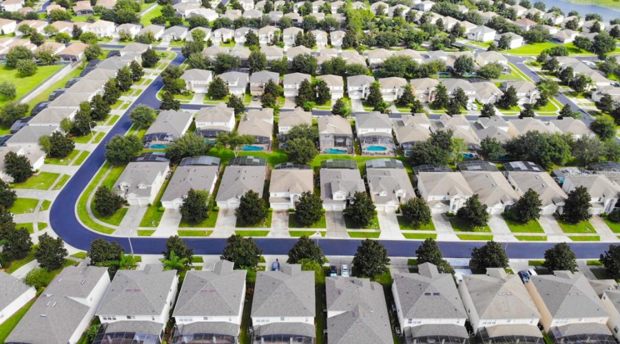 KISSIMMEE, Florida 34747, 6 Bedrooms Bedrooms, ,4 BathroomsBathrooms,Residential,For Sale,BASNETT CIR,0,MFRS5133281