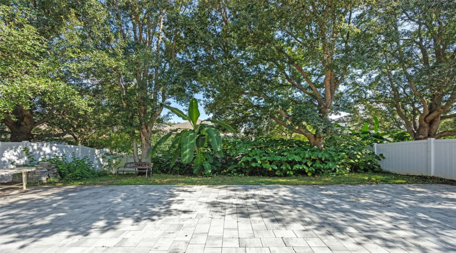 ORLANDO, Florida 32836, 5 Bedrooms Bedrooms, ,3 BathroomsBathrooms,Residential,For Sale,PECKY CYPRESS,0,MFRO6338017