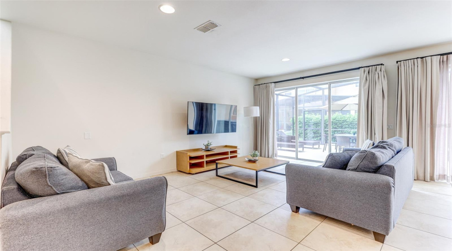 KISSIMMEE, Florida 34746, 3 Bedrooms Bedrooms, ,3 BathroomsBathrooms,Residential,For Sale,CORVETTE,0,MFRO6338477