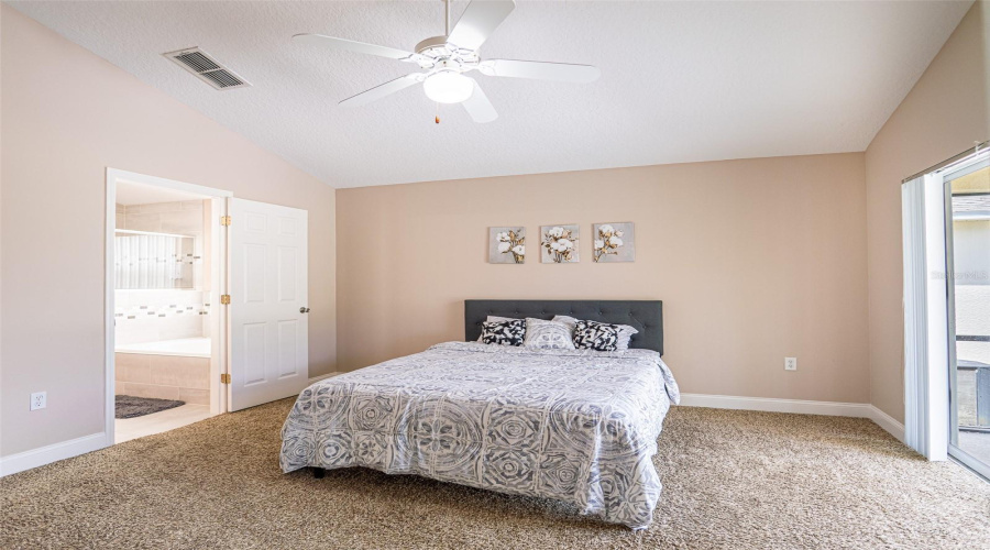 DAVENPORT, Florida 33897, 3 Bedrooms Bedrooms, ,2 BathroomsBathrooms,Residential,For Sale,LANCASTER,0,MFRO6338483