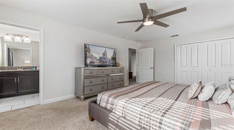 KISSIMMEE, Florida 34746, 6 Bedrooms Bedrooms, ,5 BathroomsBathrooms,Residential,For Sale,SLEEPY HOLLOW,0,MFRO6336863