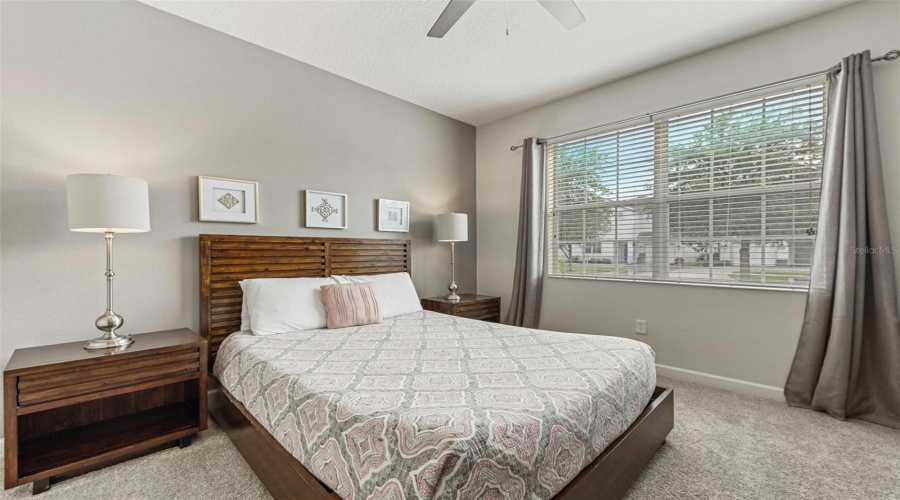 KISSIMMEE, Florida 34746, 6 Bedrooms Bedrooms, ,5 BathroomsBathrooms,Residential,For Sale,SLEEPY HOLLOW,0,MFRO6336863