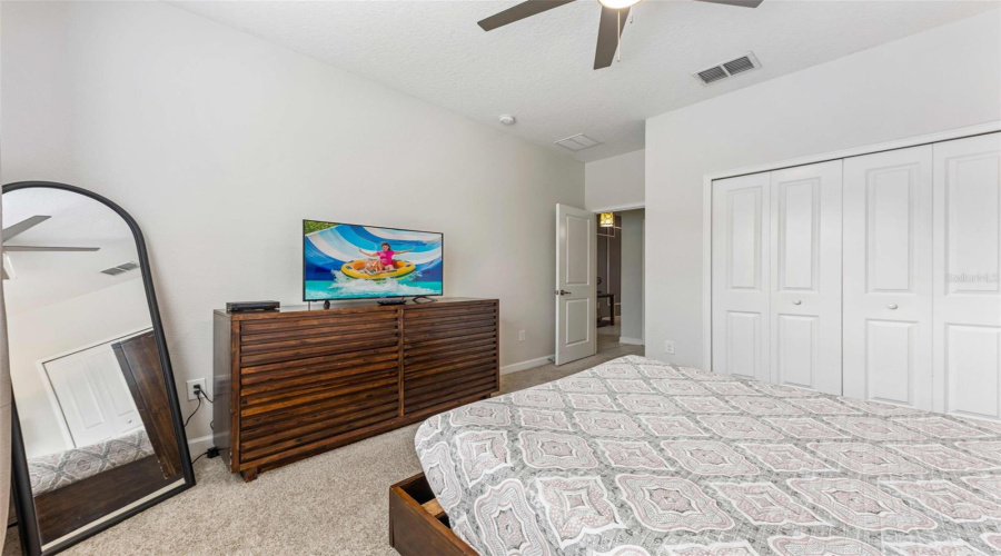 KISSIMMEE, Florida 34746, 6 Bedrooms Bedrooms, ,5 BathroomsBathrooms,Residential,For Sale,SLEEPY HOLLOW,0,MFRO6336863
