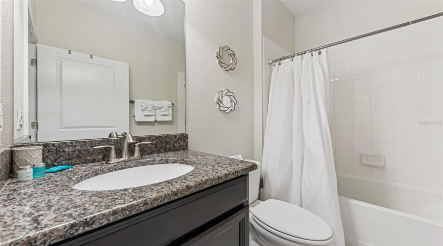 KISSIMMEE, Florida 34746, 6 Bedrooms Bedrooms, ,5 BathroomsBathrooms,Residential,For Sale,SLEEPY HOLLOW,0,MFRO6336863