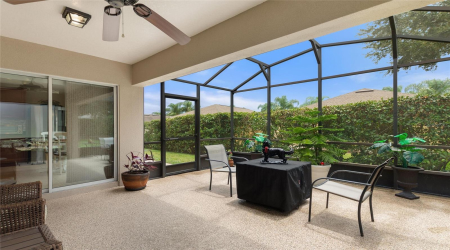 DAVENPORT, Florida 33837, 3 Bedrooms Bedrooms, ,2 BathroomsBathrooms,Residential,For Sale,VISTA SOL DR,0,MFRS5133063
