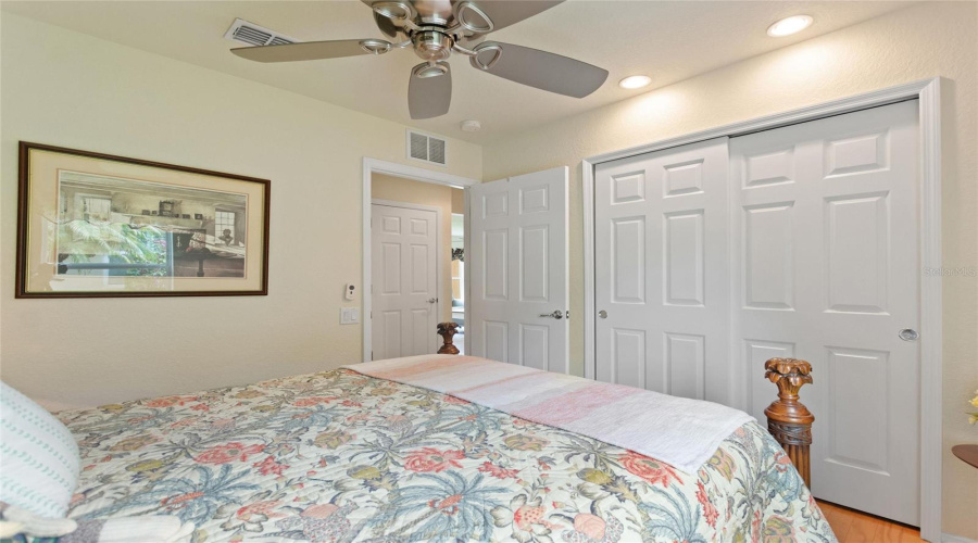 DAVENPORT, Florida 33837, 3 Bedrooms Bedrooms, ,2 BathroomsBathrooms,Residential,For Sale,VISTA SOL DR,0,MFRS5133063
