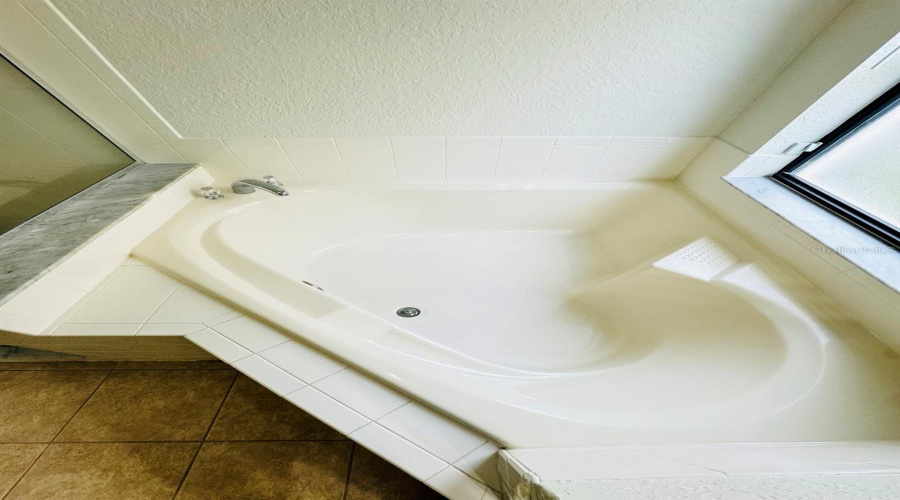 KISSIMMEE, Florida 34747, 4 Bedrooms Bedrooms, ,3 BathroomsBathrooms,Residential,For Sale,ROCCELLA,0,MFRO6338252