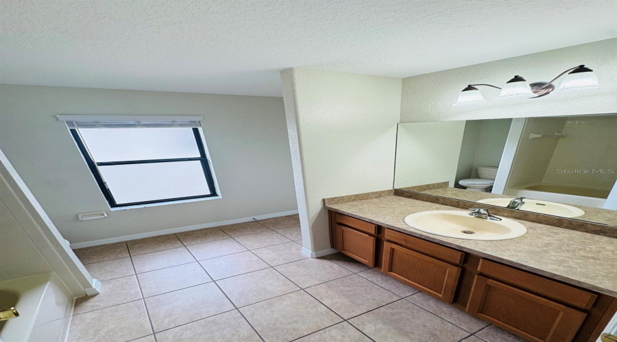 KISSIMMEE, Florida 34747, 4 Bedrooms Bedrooms, ,3 BathroomsBathrooms,Residential,For Sale,ROCCELLA,0,MFRO6338252