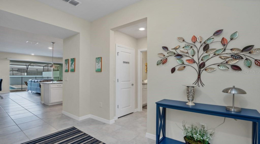 DAVENPORT, Florida 33897, 5 Bedrooms Bedrooms, ,4 BathroomsBathrooms,Residential,For Sale,LAVA TREE DR,0,MFRO6338426