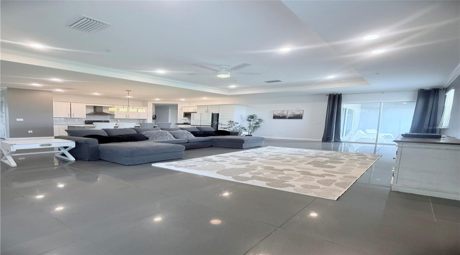 KISSIMMEE, Florida 34746, 4 Bedrooms Bedrooms, ,3 BathroomsBathrooms,Residential,For Sale,CLOCK TOWER,0,MFRO6321352