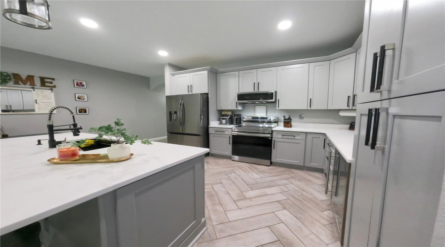 KISSIMMEE, Florida 34746, 4 Bedrooms Bedrooms, ,2 BathroomsBathrooms,Residential,For Sale,MARSHFIELD PRESERVE,0,MFRO6336042