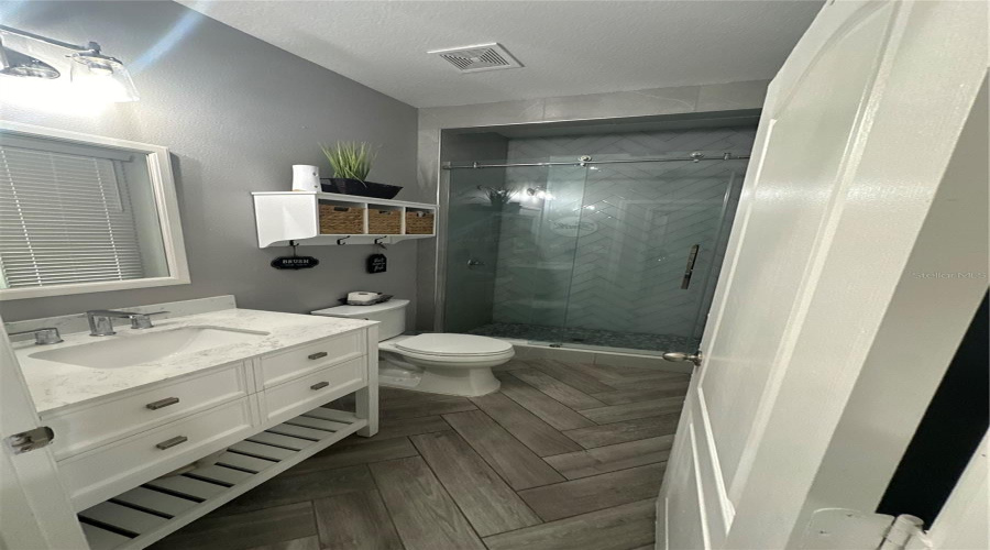 KISSIMMEE, Florida 34746, 4 Bedrooms Bedrooms, ,2 BathroomsBathrooms,Residential,For Sale,MARSHFIELD PRESERVE,0,MFRO6336042